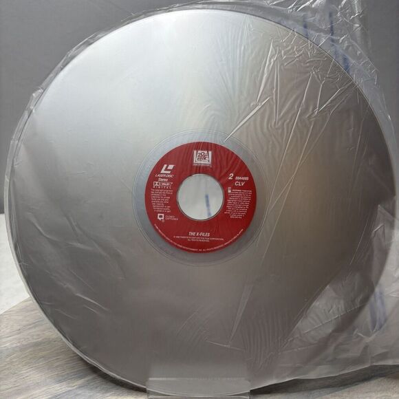 1998 THE X-FILES: THE MOVIE LaserDisc - David Duchovny, Gillian Anderson - Picture 3 of 6